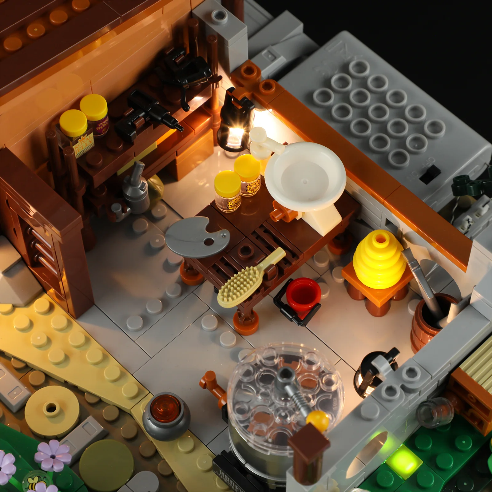 Bee Farm - Image 9