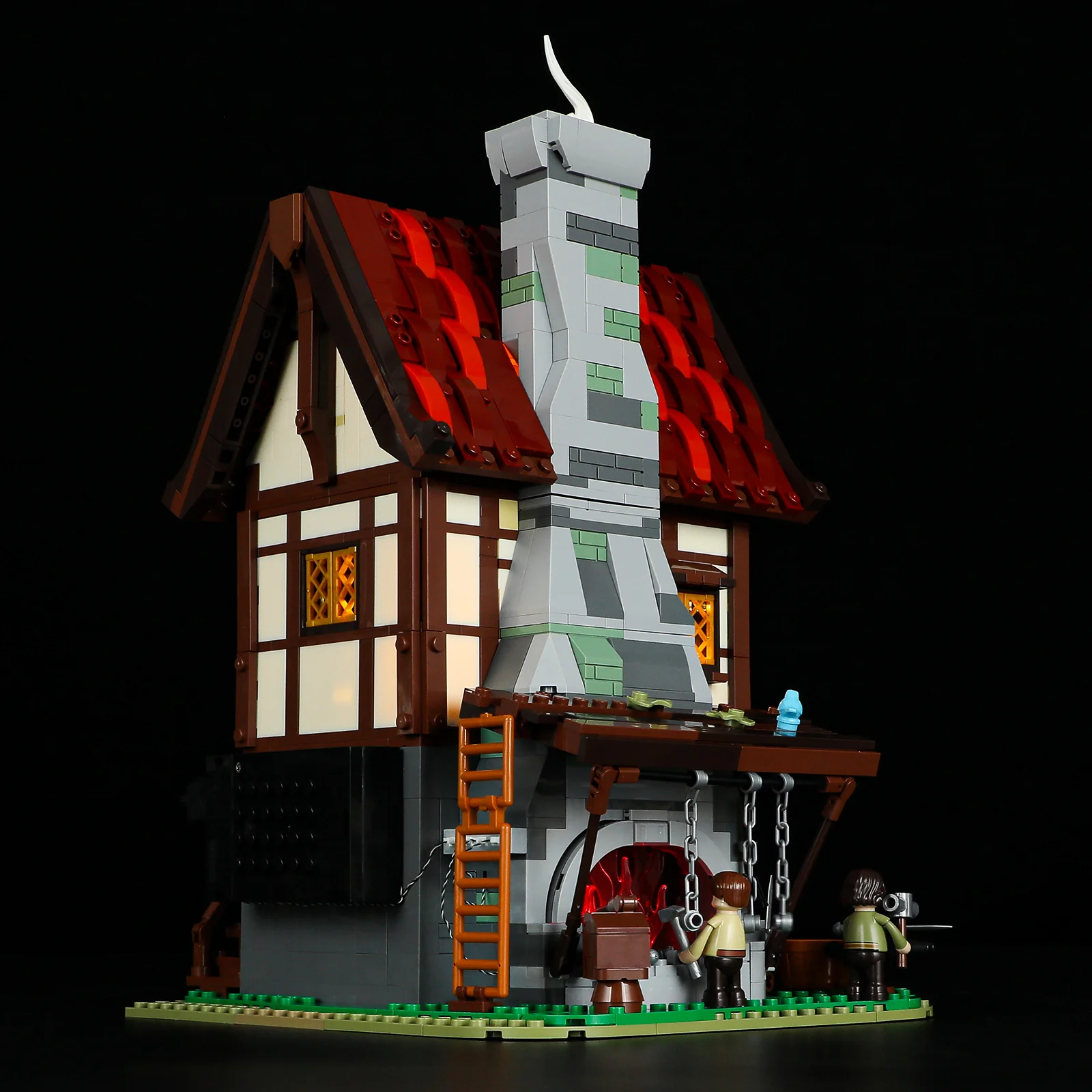 Forge House - Image 7