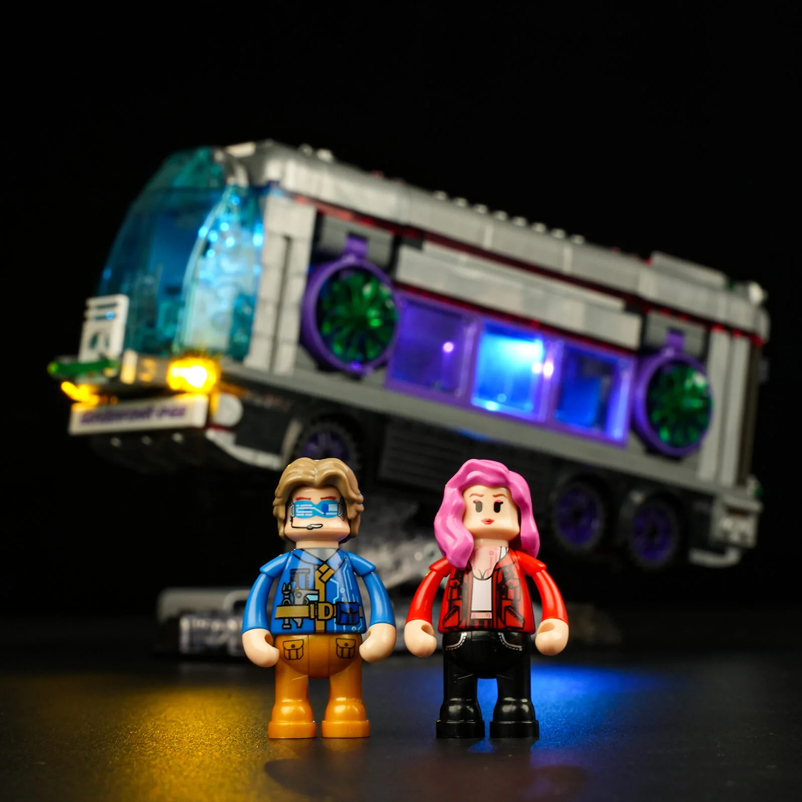 Future Bus - Image 10