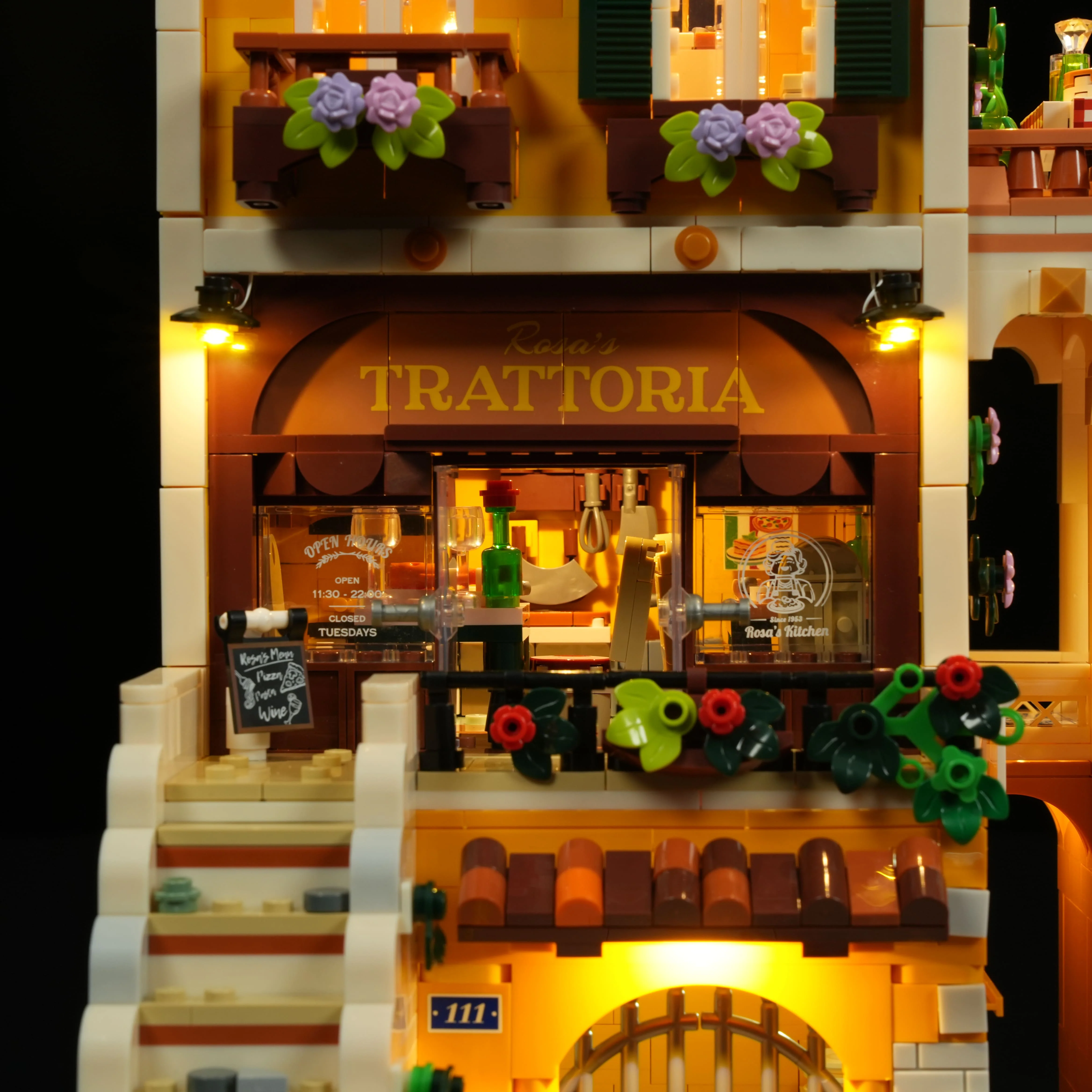 Italian Homestyle Restaurant - Image 11