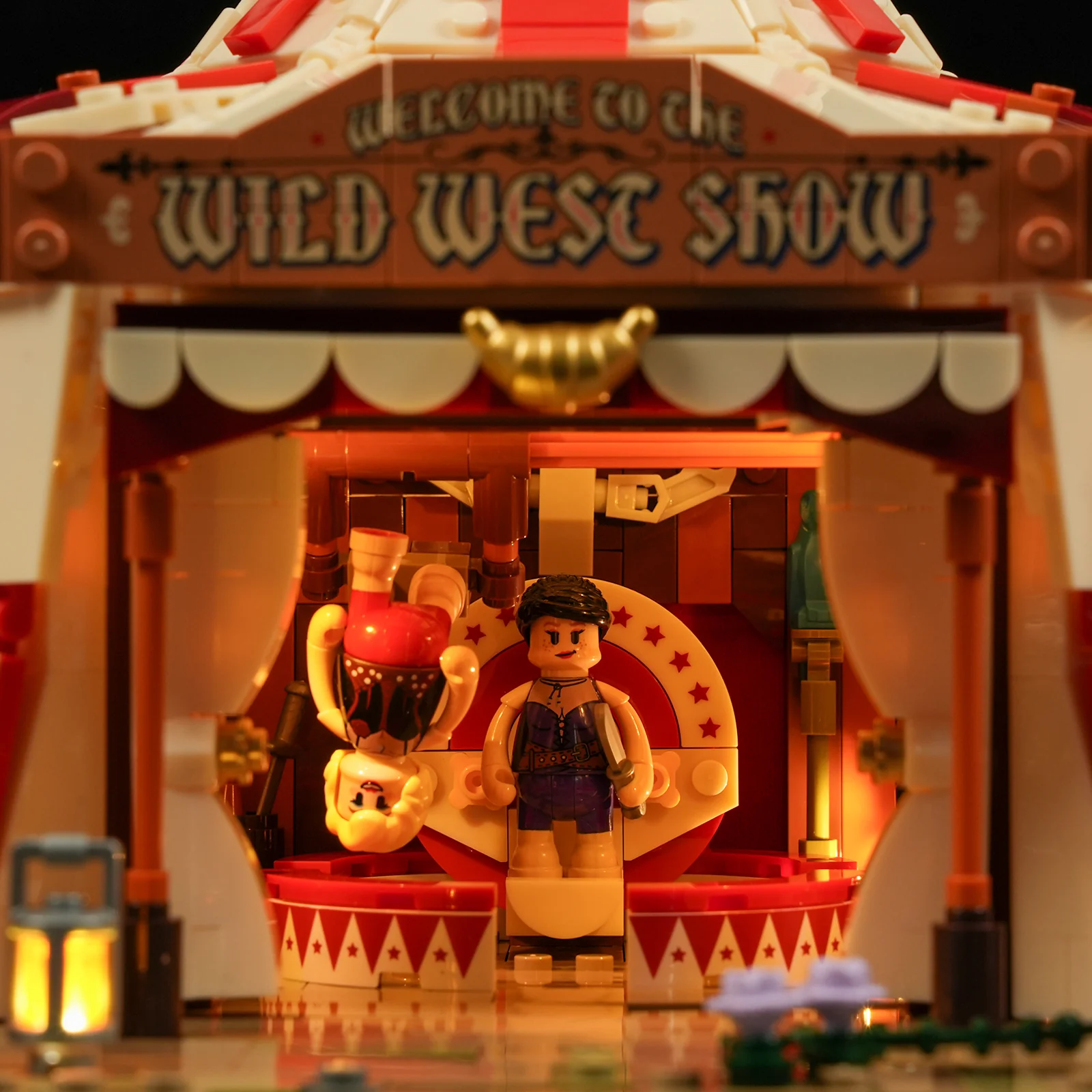 Traveling Circus - Image 7